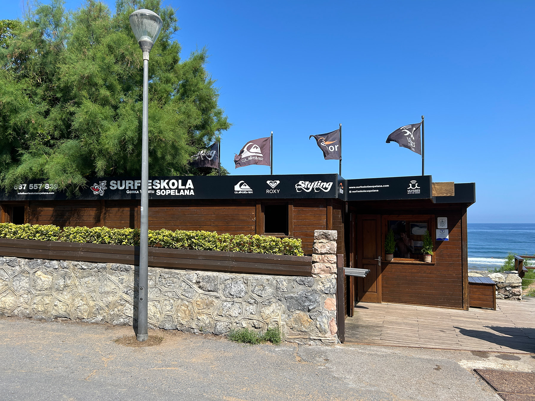 Surf eskola sopelana